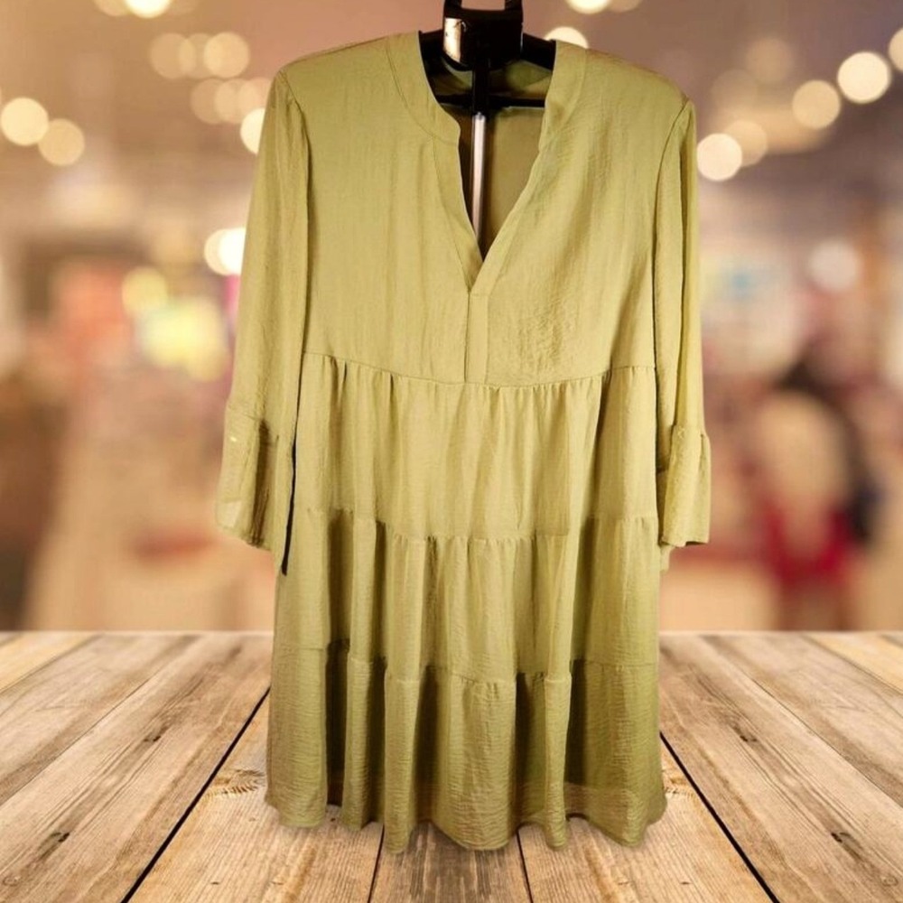 Chloe + Rene Olive Green Tiered‎ Bell Sleeve Tunic Top Women's M